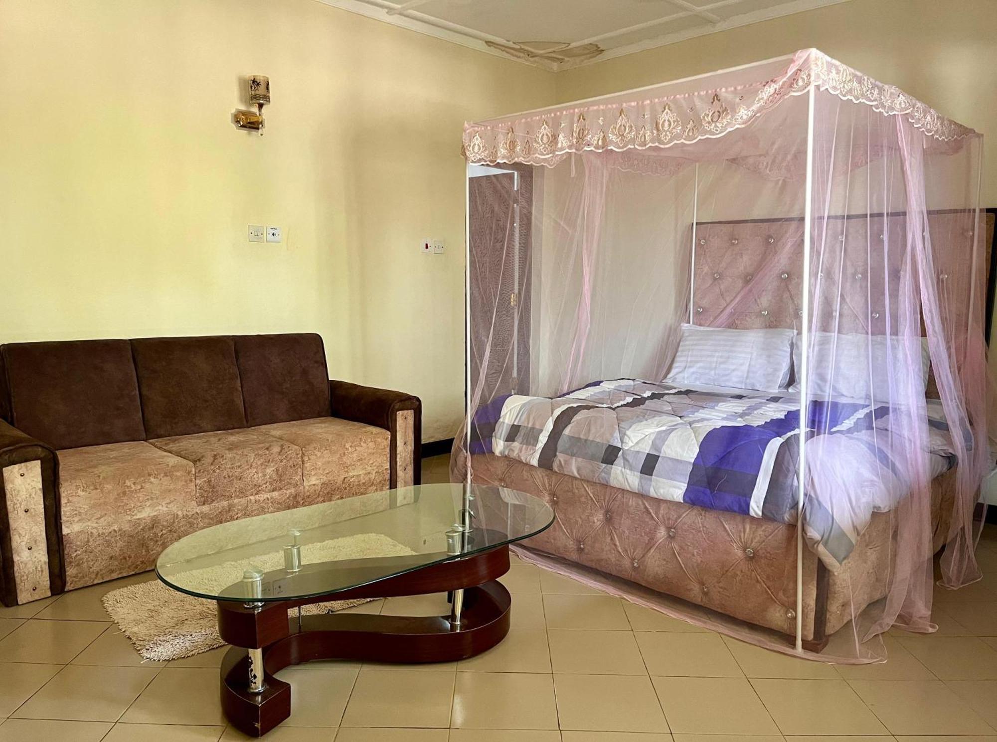 Akogo House - Bnb , Hostel, Backpackers & Volunteer Center Mombasa Eksteriør bilde