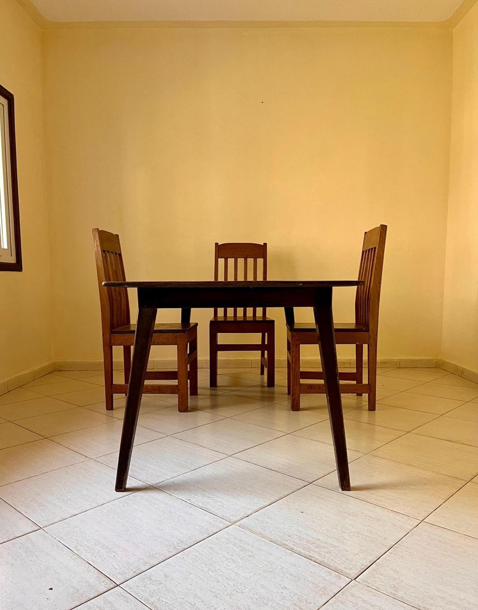 Akogo House - Bnb , Hostel, Backpackers & Volunteer Center Mombasa Eksteriør bilde