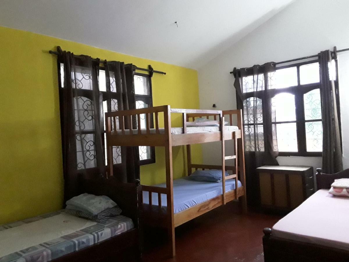 Akogo House - Bnb , Hostel, Backpackers & Volunteer Center Mombasa Eksteriør bilde